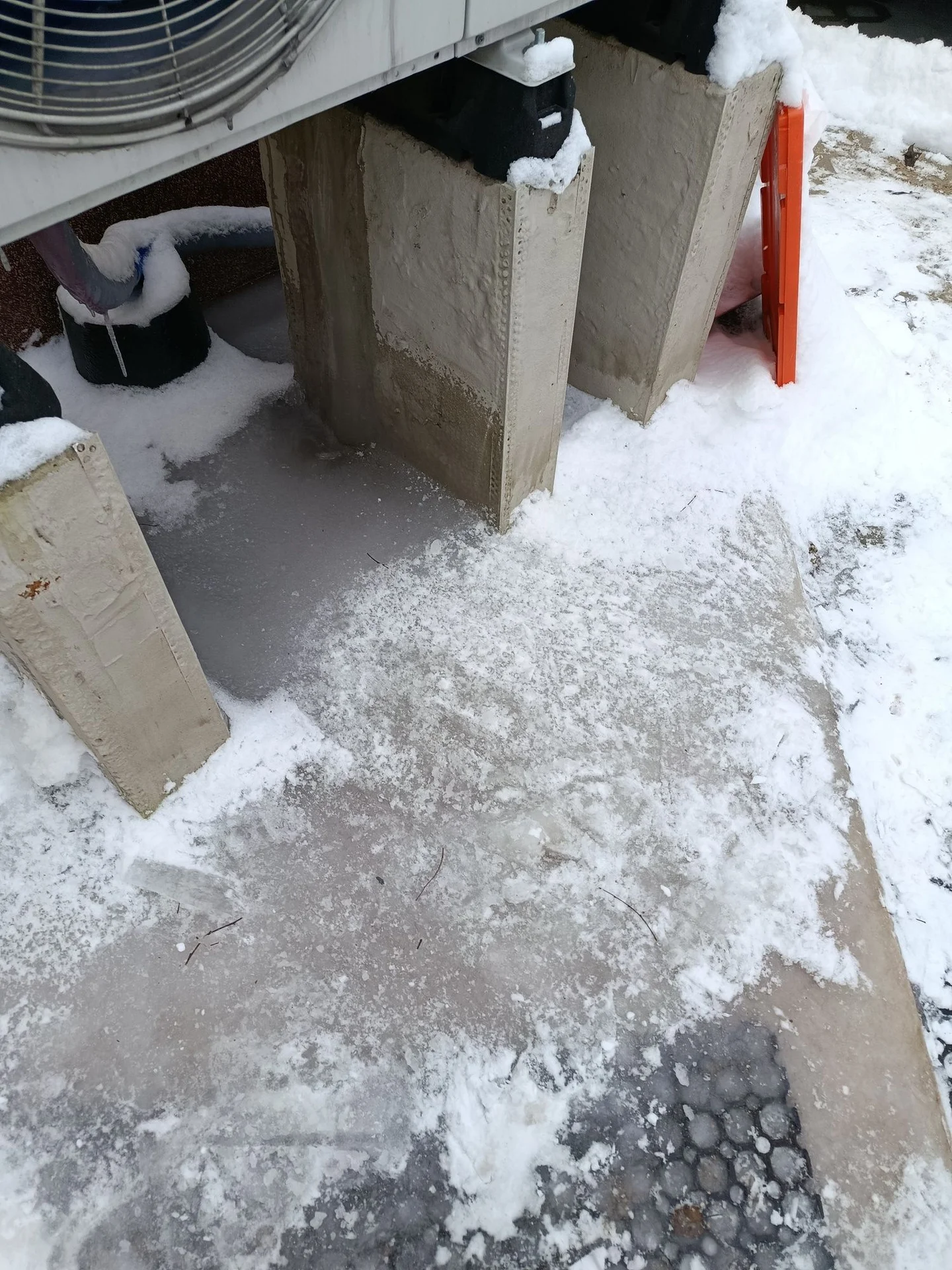 Ogrzewanie rury spustowej pompy ciepła — DIY za pomocą ESP32