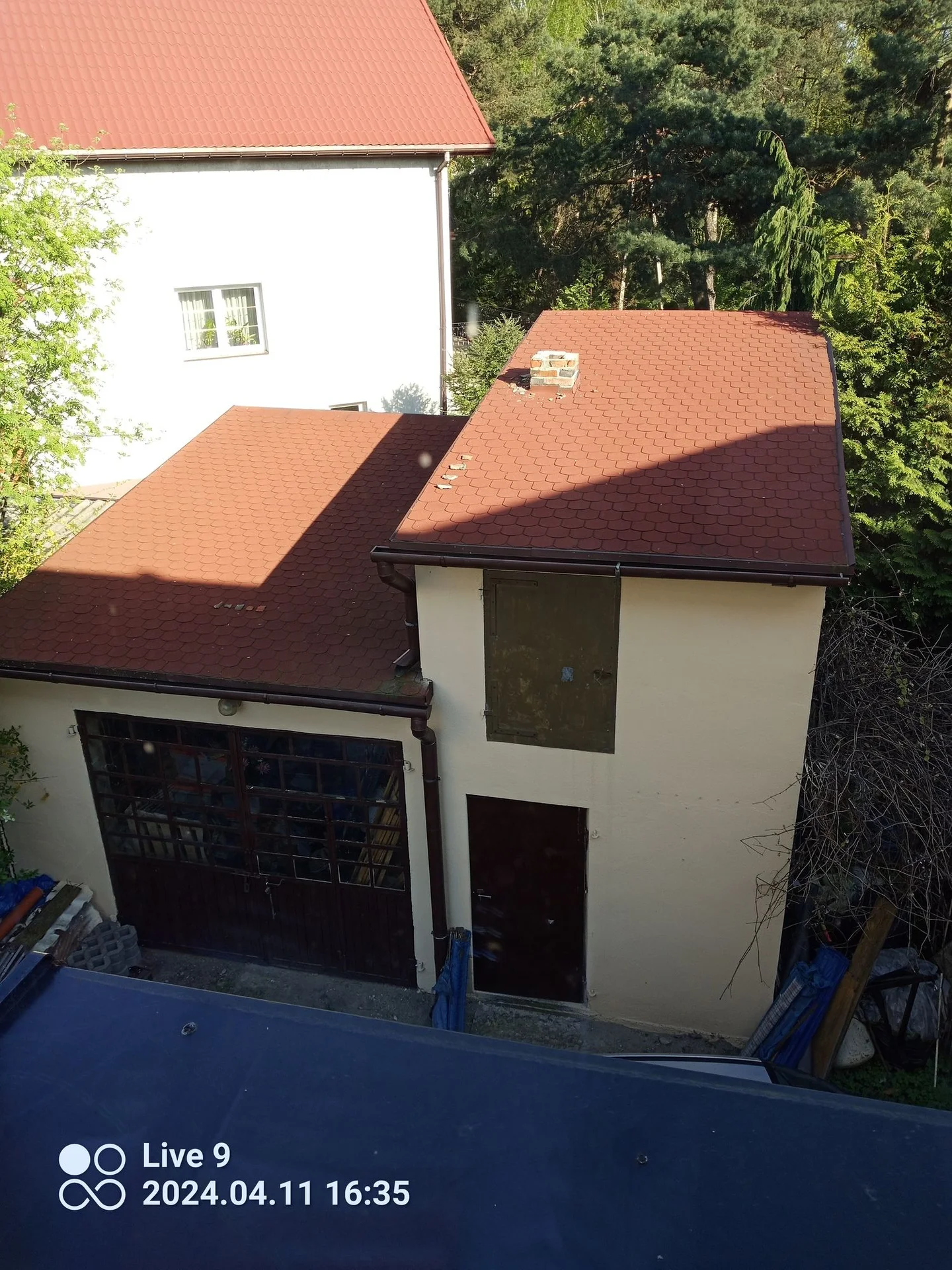 Instalacja PV na pionowej ścianie południowej budynku gospodarczego - od pomysłu do realizacji